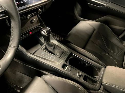 Certified 2023 Audi Q3 2.0T Premium w/ Black Optic Sport Package image 17