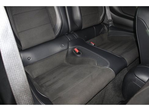 Used 2017 Ford Mustang Shelby GT350 image 19