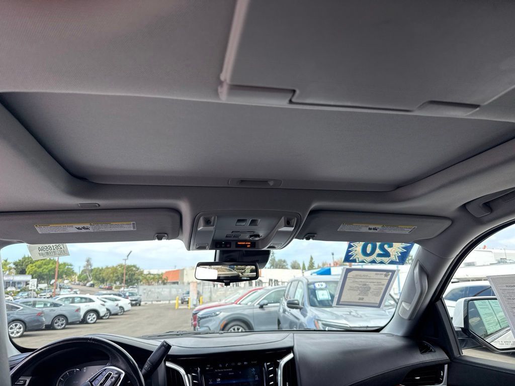 Used 2020 Cadillac Escalade Luxury RWD image 15