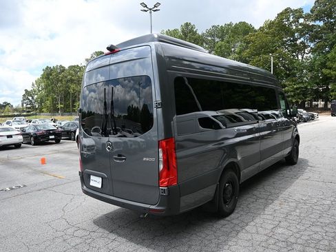 Used 2025 Mercedes-Benz Sprinter 2500 image 27