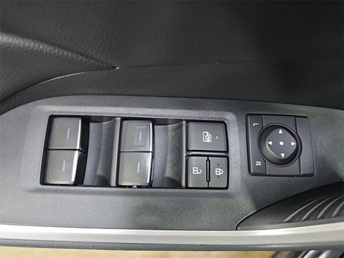 Used 2024 Toyota RAV4 XLE image 24