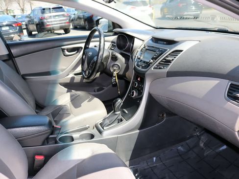 Used 2014 Hyundai Elantra Limited FWD image 21