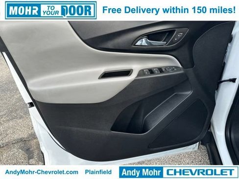Used 2020 Chevrolet Equinox LT FWD image 17