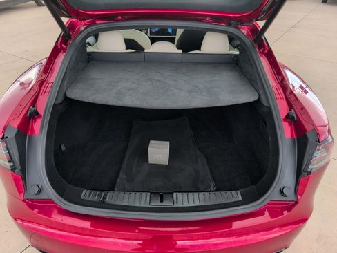 Used 2023 Tesla Model S Standard Range image 29