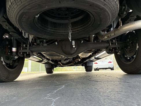 Used 2023 Toyota Tacoma Limited image 40