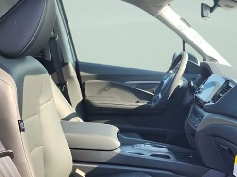 New 2026 Honda Ridgeline RTL image 15