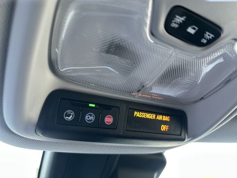 Used 2023 Chevrolet TrailBlazer LT w/ Convenience Package AWD/4WD image 15