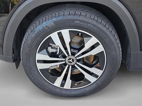 Used 2025 Mercedes-Benz GLB 250 image 22