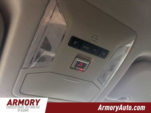 Used 2022 Toyota RAV4 LE image 19