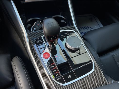 Used 2025 BMW M2 w/ Lighting Package image 22