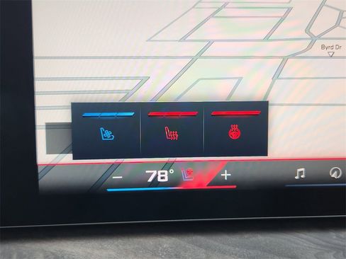 New 2026 BMW X5 M60i image 16