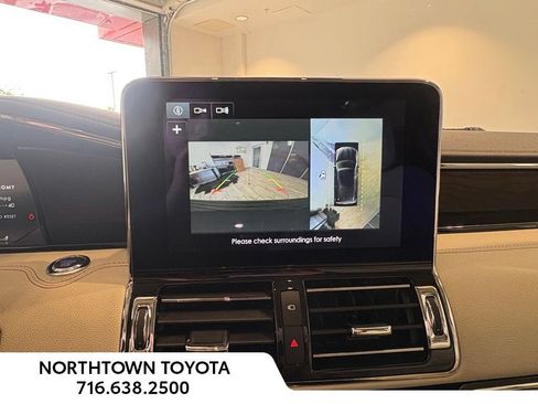 Used 2019 Lincoln Navigator Reserve w/ Cargo Package AWD/4WD image 28