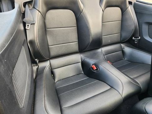 Used 2020 Ford Mustang Premium image 31