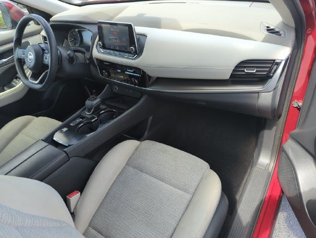 Certified 2021 Nissan Rogue SV FWD image 22