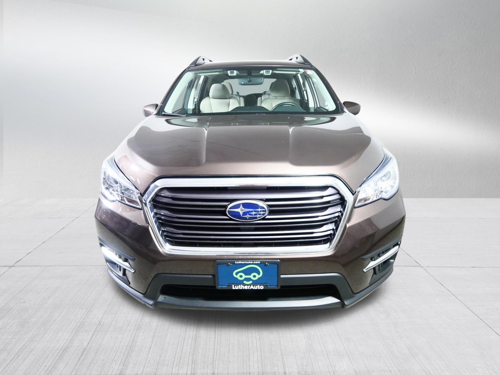 Used 2020 Subaru Ascent Premium w/ Convenience Package AWD/4WD image 2