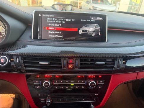 Used 2018 BMW X5 M image 5