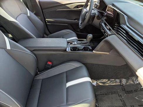 Certified 2025 Toyota Camry SE image 20