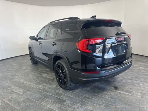 Used 2020 GMC Terrain SLE w/ Driver Convenience Package image 8