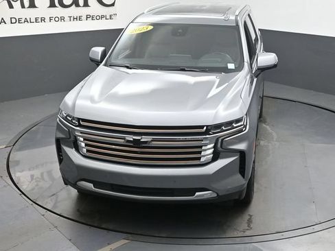 Used 2023 Chevrolet Tahoe High Country w/ Premium Package 2 AWD/4WD image 48