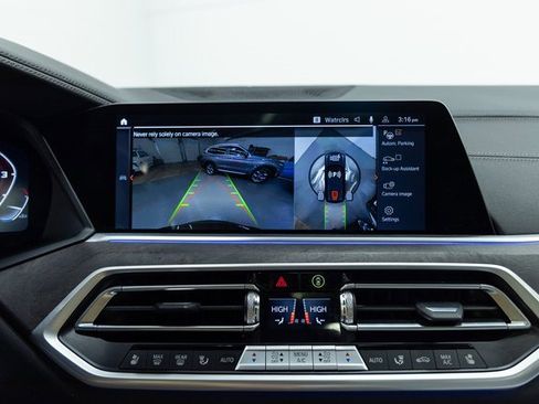 Certified 2023 BMW X5 M50i w/ Executive Package image 18