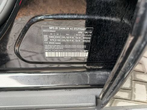 Used 2020 Mercedes-Benz GLA 250 4MATIC image 33