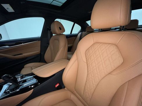 Certified 2023 BMW 530i xDrive w/ M Sport Package image 12