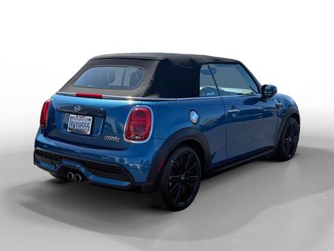 Used 2023 MINI Cooper S FWD image 5