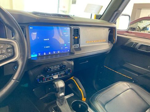 Used 2024 Ford Bronco Badlands AWD/4WD image 16