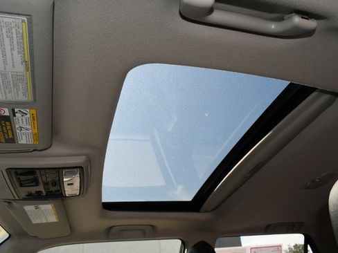 Certified 2024 Toyota 4Runner SR5 Premium w/ Moonroof Package AWD/4WD image 19