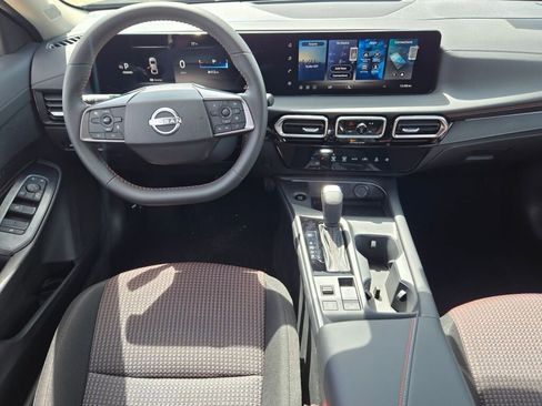 New 2026 Nissan Sentra SR w/ Floor Mat Package FWD image 14