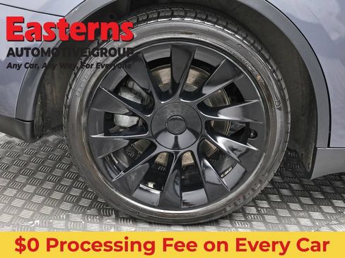 Used 2020 Tesla Model Y Long Range AWD/4WD image 23