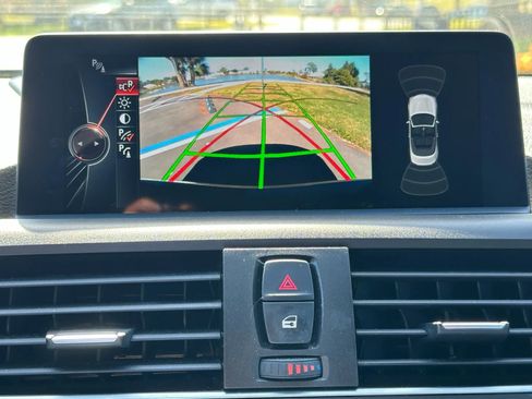 Used 2016 BMW 228i Convertible image 33