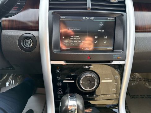 Used 2011 Ford Edge Limited w/ 301A Rapid Spec Order Code image 21