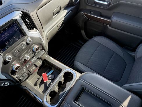 Used 2020 GMC Sierra 2500 SLE image 22