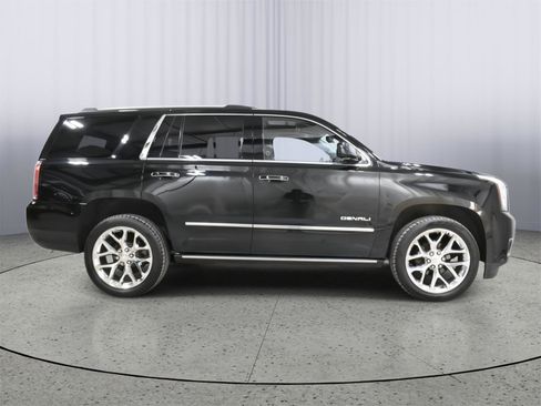 Used 2020 GMC Yukon Denali image 31