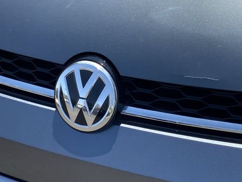 Used 2019 Volkswagen Golf Alltrack S AWD/4WD image 25