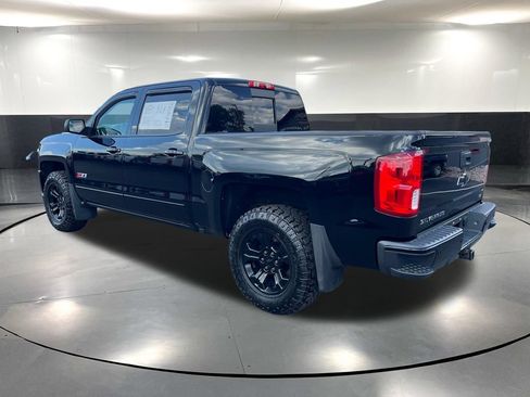 Used 2016 Chevrolet Silverado 1500 LTZ Z71 w/ LTZ Plus Package AWD/4WD image 9
