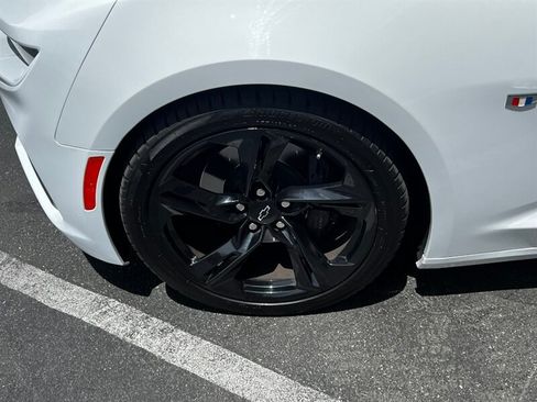 Used 2023 Chevrolet Camaro SS RWD image 13