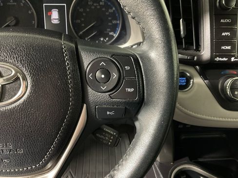 Used 2018 Toyota RAV4 Adventure image 26