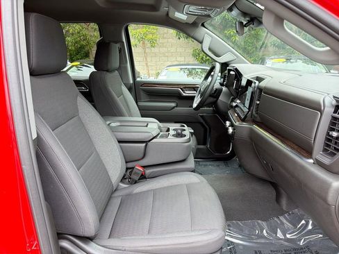 Used 2024 GMC Sierra 1500 SLE AWD/4WD image 32