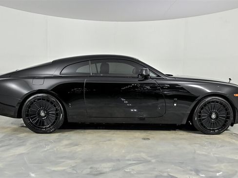 Used 2018 Rolls-Royce Wraith RWD image 10