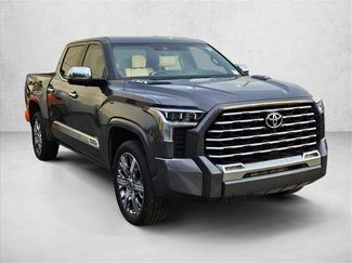 Used 2024 Toyota Tundra Capstone AWD/4WD video 3
