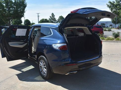 Used 2024 Buick Enclave Essence FWD image 17