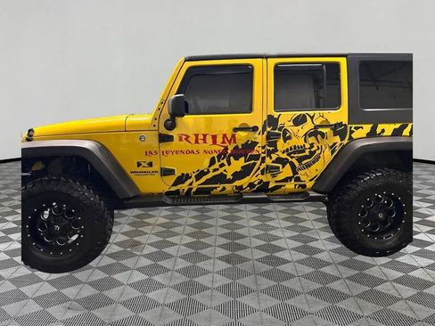 Used 2008 Jeep Wrangler Unlimited X AWD/4WD image 6