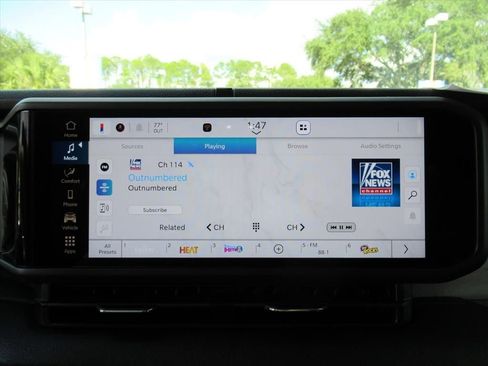 Used 2025 Jeep Wrangler Sport S image 21