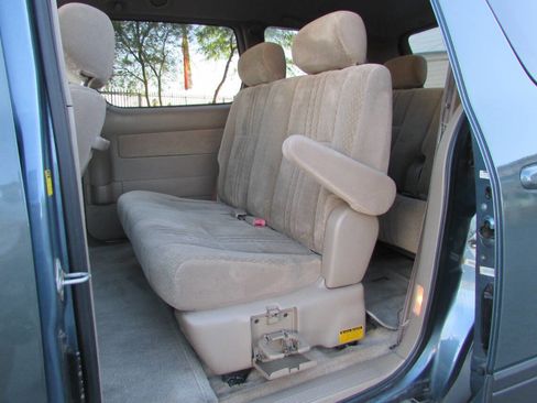 Used 2002 Toyota Sienna CE FWD image 22