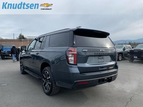 Used 2021 Chevrolet Suburban RST w/ Luxury Package image 5