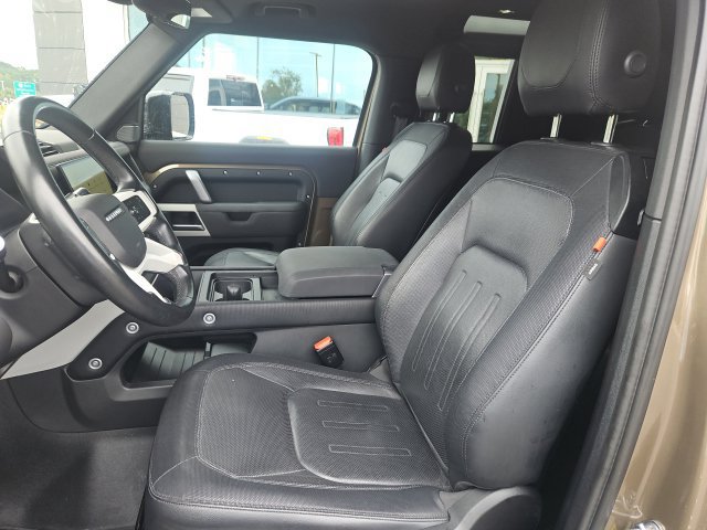 Used 2022 Land Rover Defender 90 X-Dynamic S AWD/4WD image 14