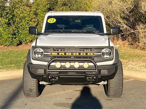 Used 2023 Ford Bronco 2-Door image 2