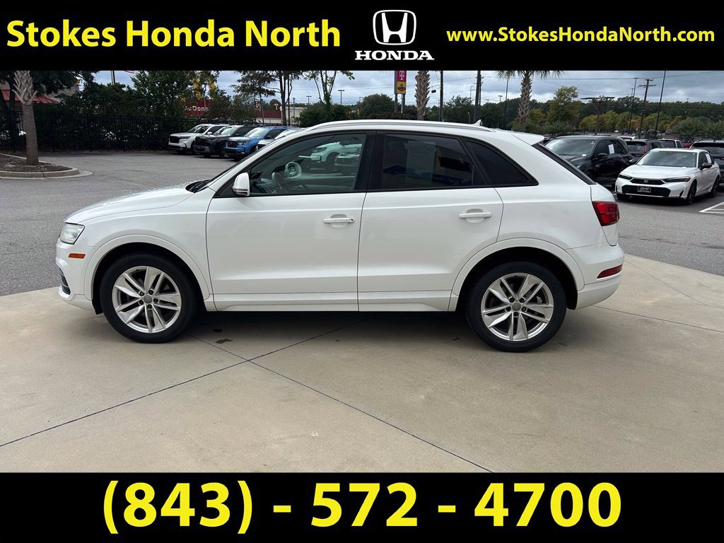 Used 2017 Audi Q3 2.0T Premium w/ Convenience Package AWD/4WD image 4